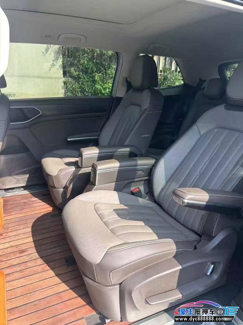 22年大众蔚然轿车抵押车出售