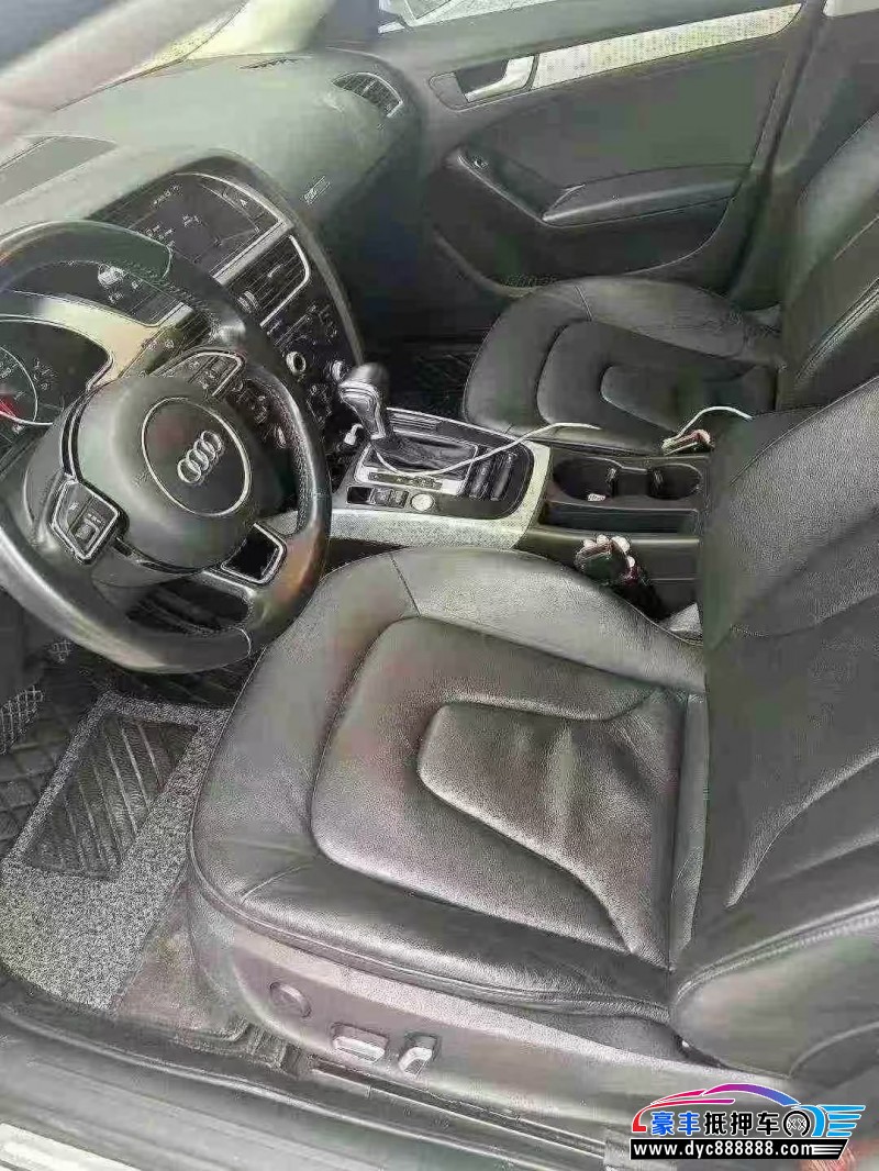 17年奥迪A5轿车抵押车出售