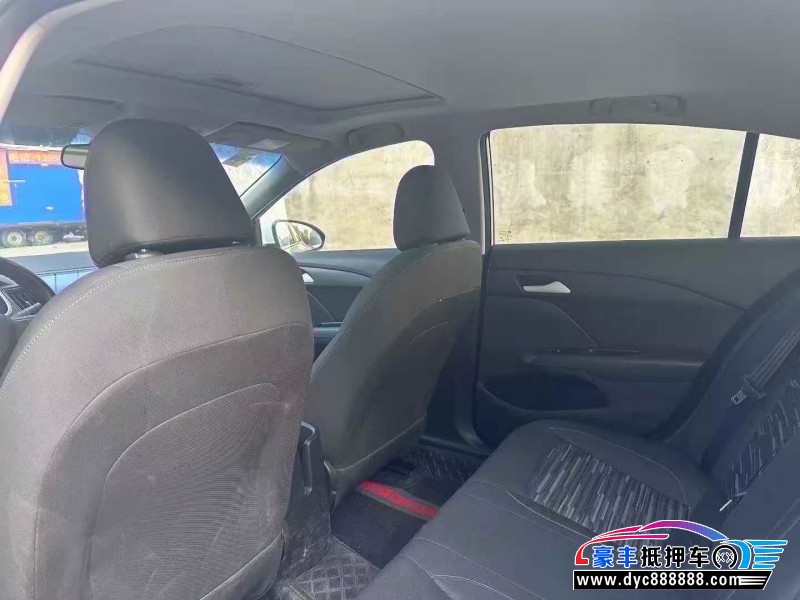 19年雪佛兰科沃兹轿车抵押车出售