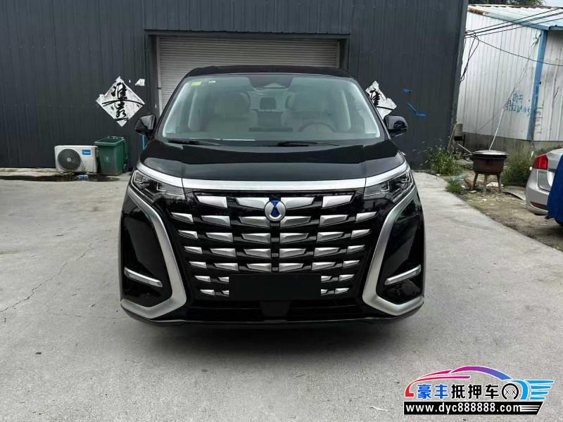 25年腾势D9轿车抵押车出售