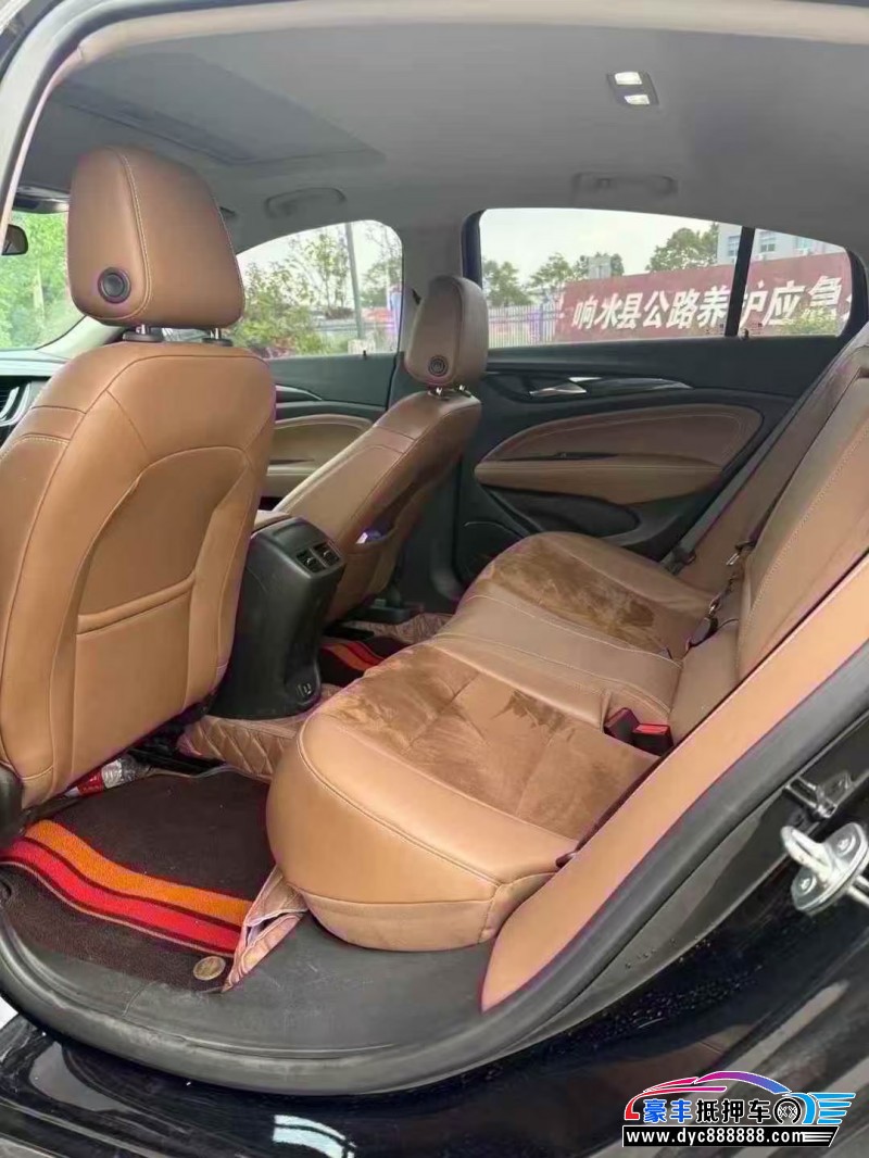 22年别克君威轿车抵押车出售