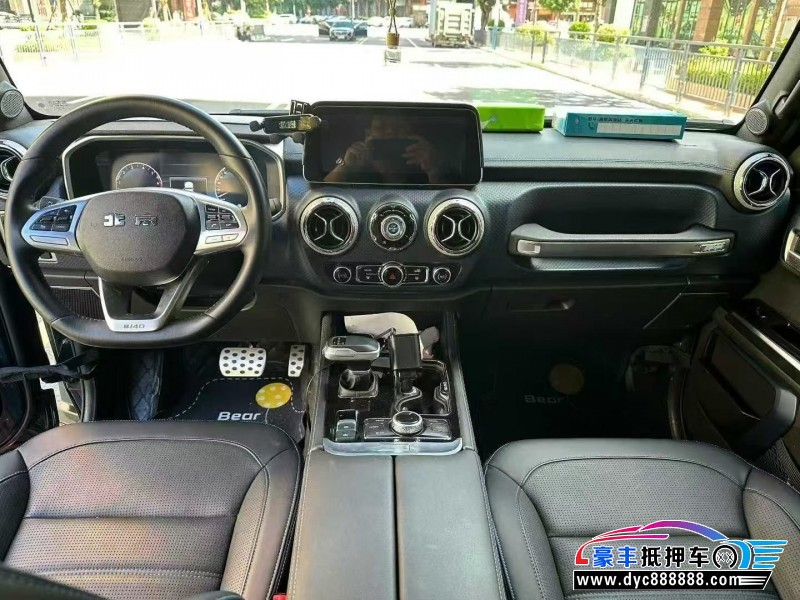 22年北京BJ40轿车抵押车出售