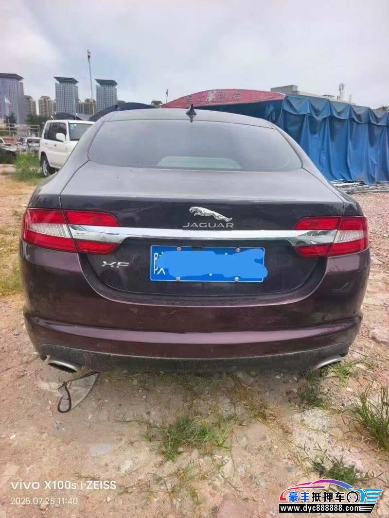 15年捷豹XF轿车抵押车出售