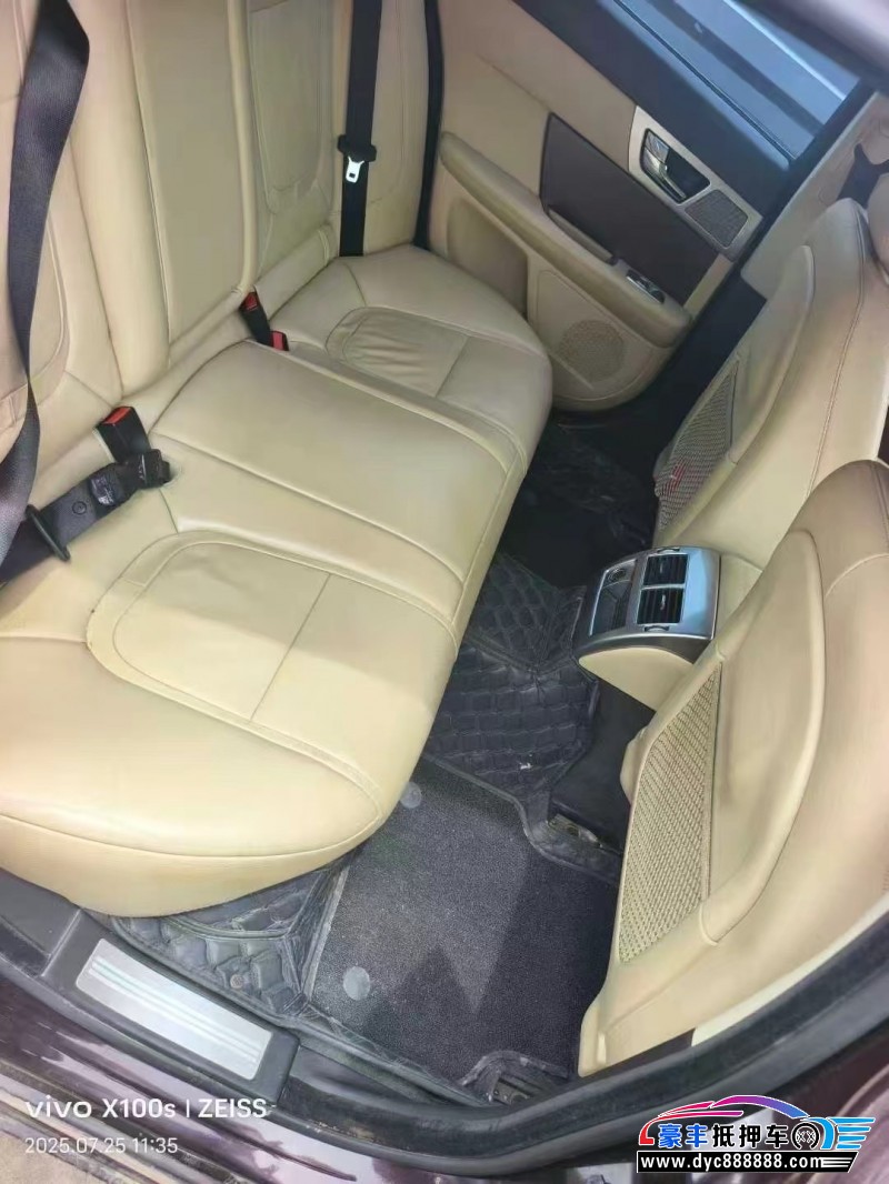 15年捷豹XF轿车抵押车出售