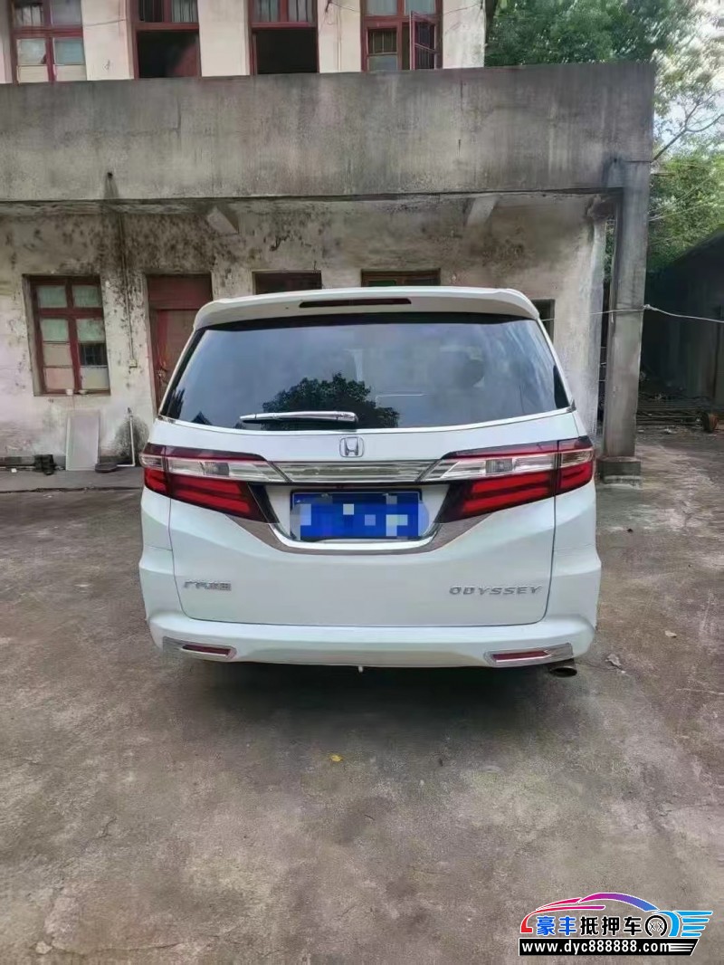 18年本田奥德赛轿车抵押车出售