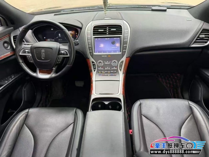 21年林肯航海家轿车抵押车出售