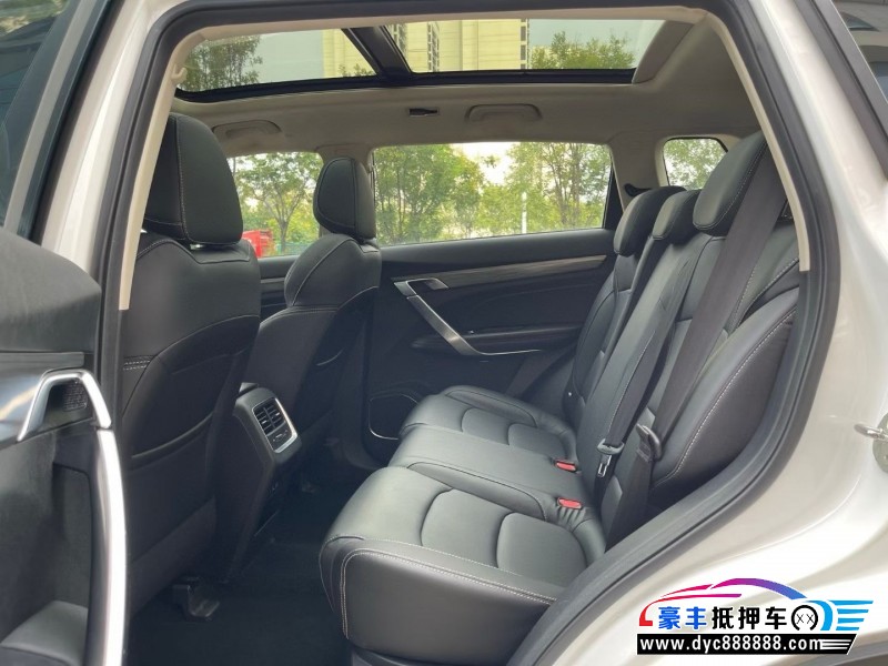 21年吉利博越轿车抵押车出售