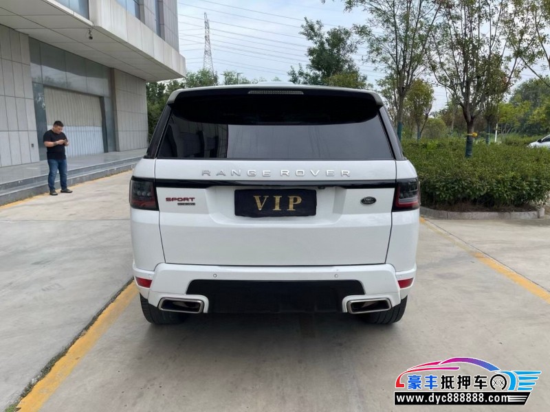 16年路虎揽胜运动版轿车抵押车出售