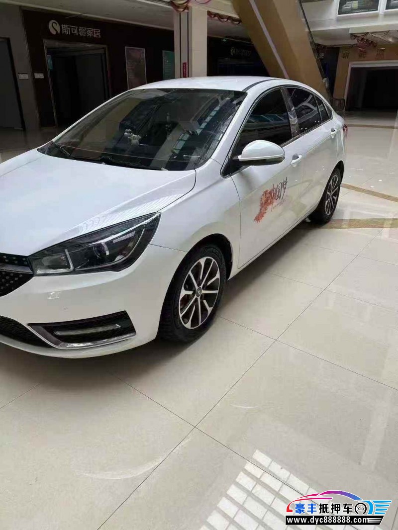23年奇瑞艾瑞泽5轿车抵押车出售