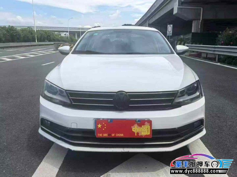 15年大众速腾轿车抵押车出售