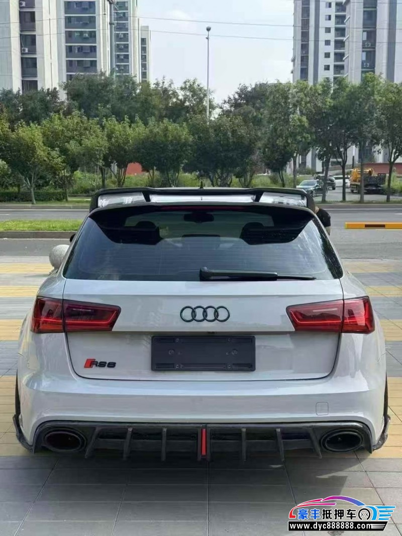 16年奥迪RS6轿车抵押车出售