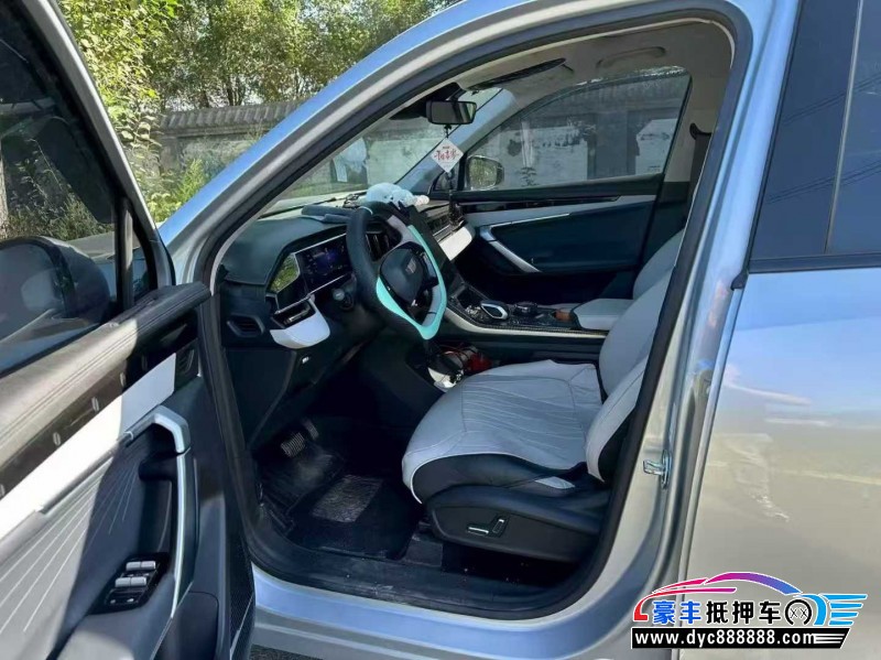 24年吉利博越轿车抵押车出售