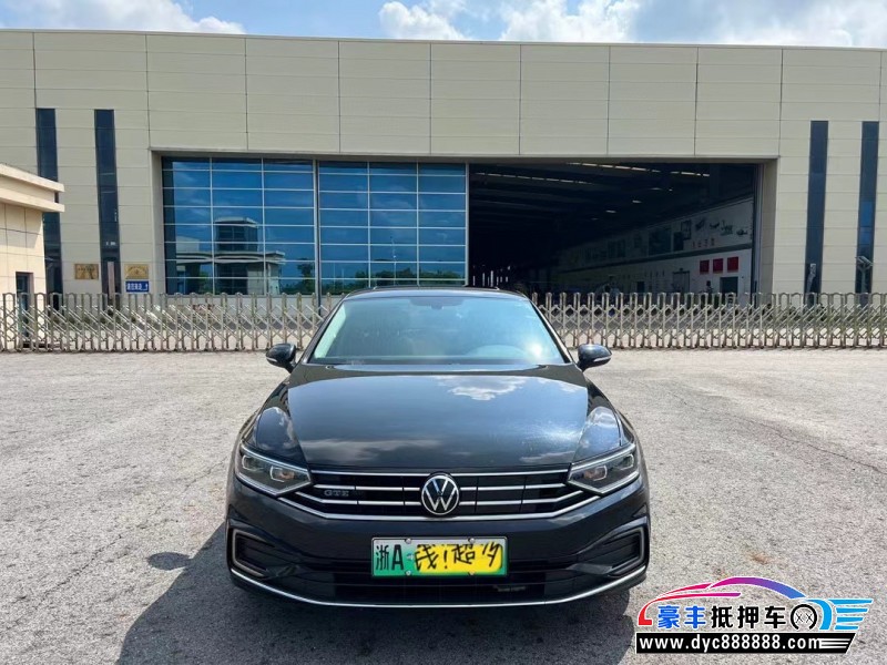 22年大众迈腾轿车抵押车出售