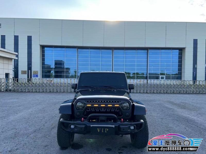 15年Jeep牧马人轿车抵押车出售