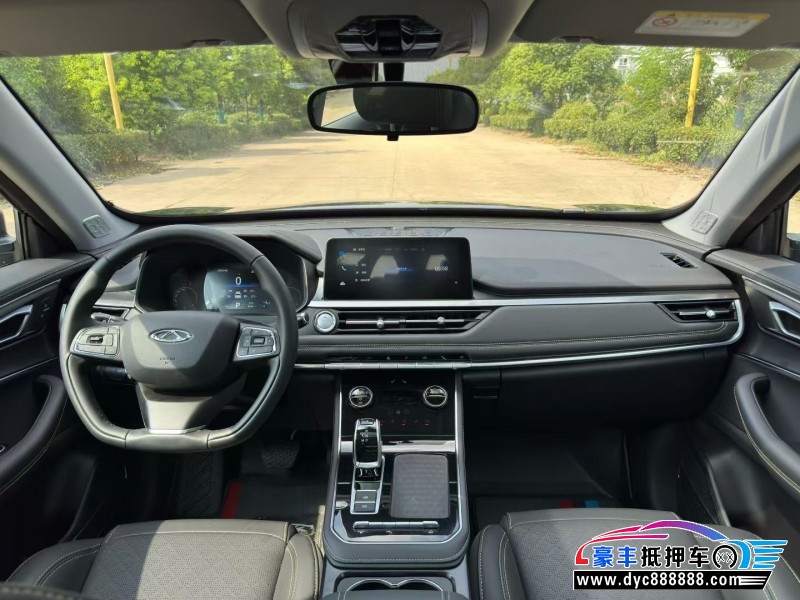 25年奇瑞瑞虎8轿车抵押车出售