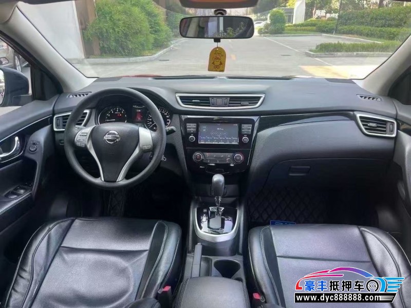 16年日产逍客轿车抵押车出售