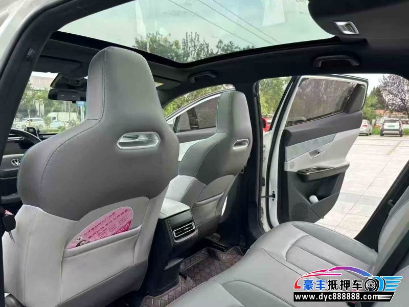 23年长安长安UNI轿车抵押车出售