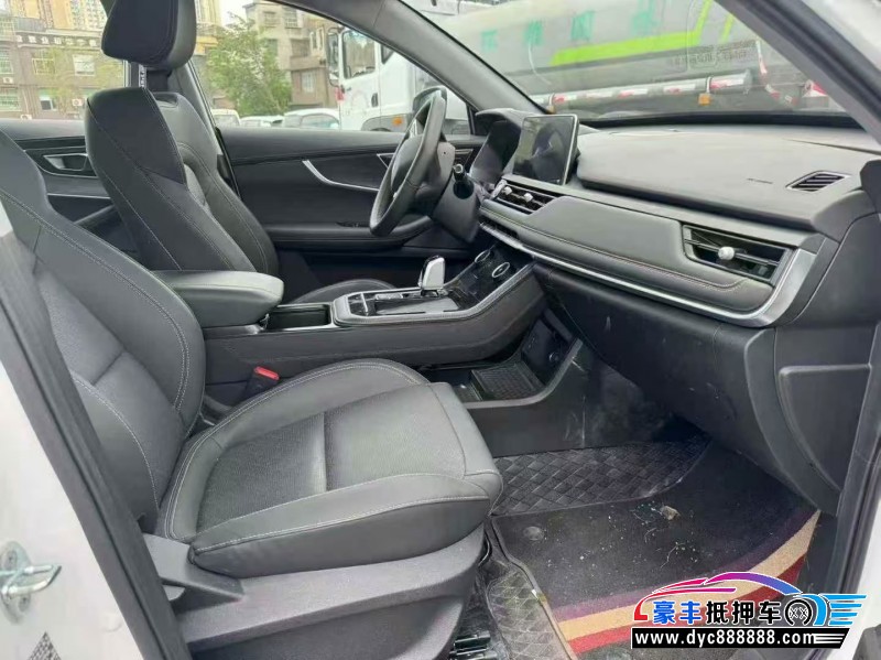 24年奇瑞瑞虎8轿车抵押车出售