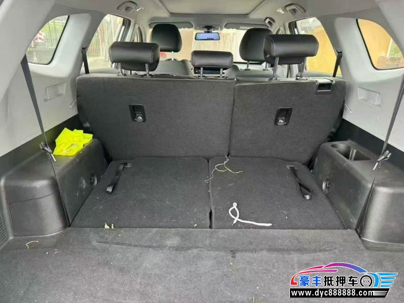 24年奇瑞瑞虎8轿车抵押车出售