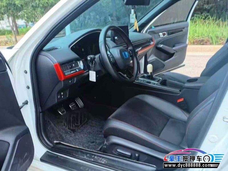 24年本田思域轿车抵押车出售