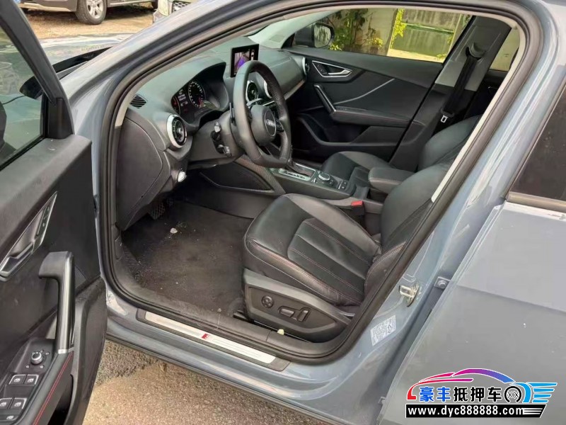 22年奥迪Q2轿车抵押车出售