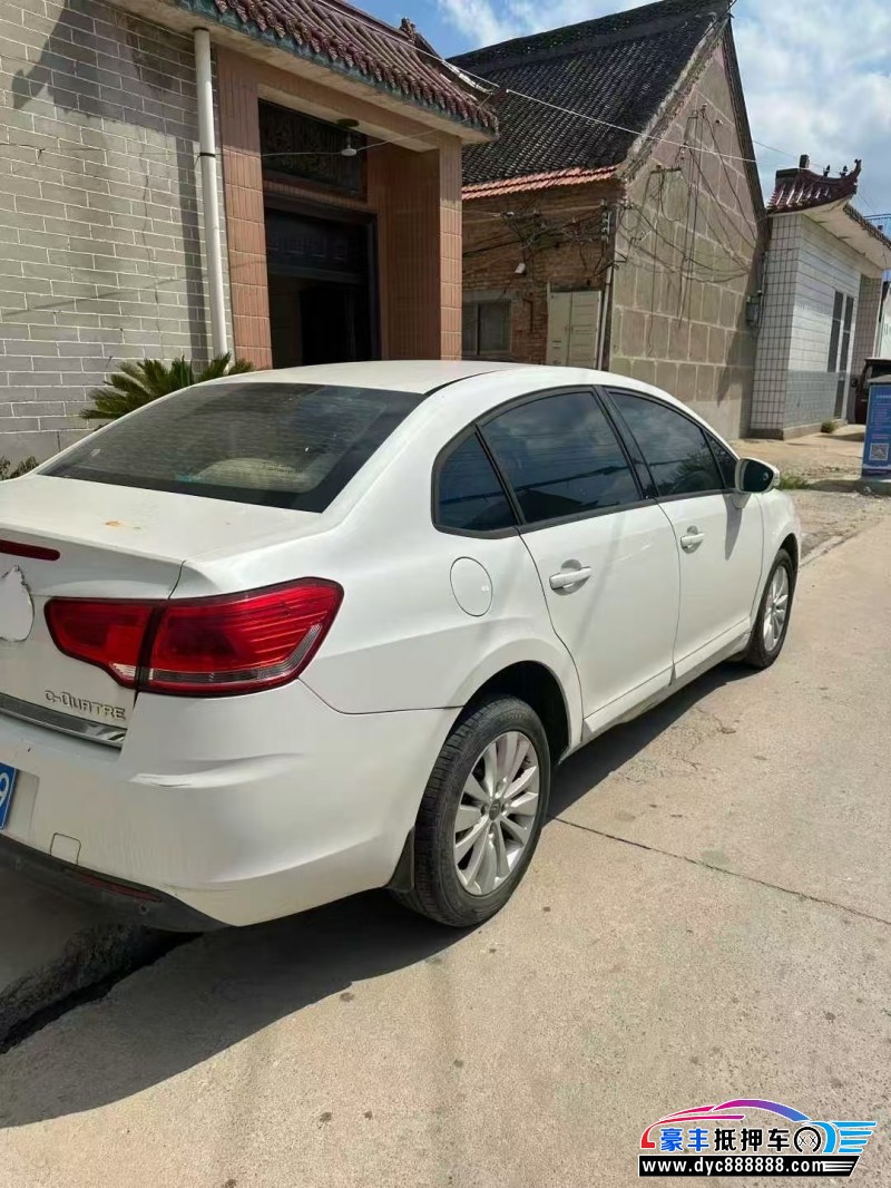 15年雪铁龙世嘉轿车抵押车出售