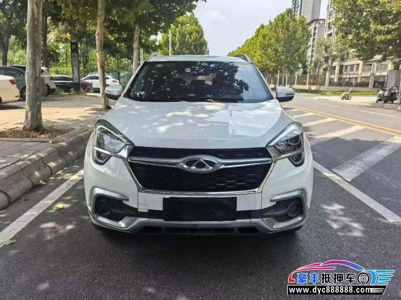 18年奇瑞瑞虎5x轿车抵押车出售