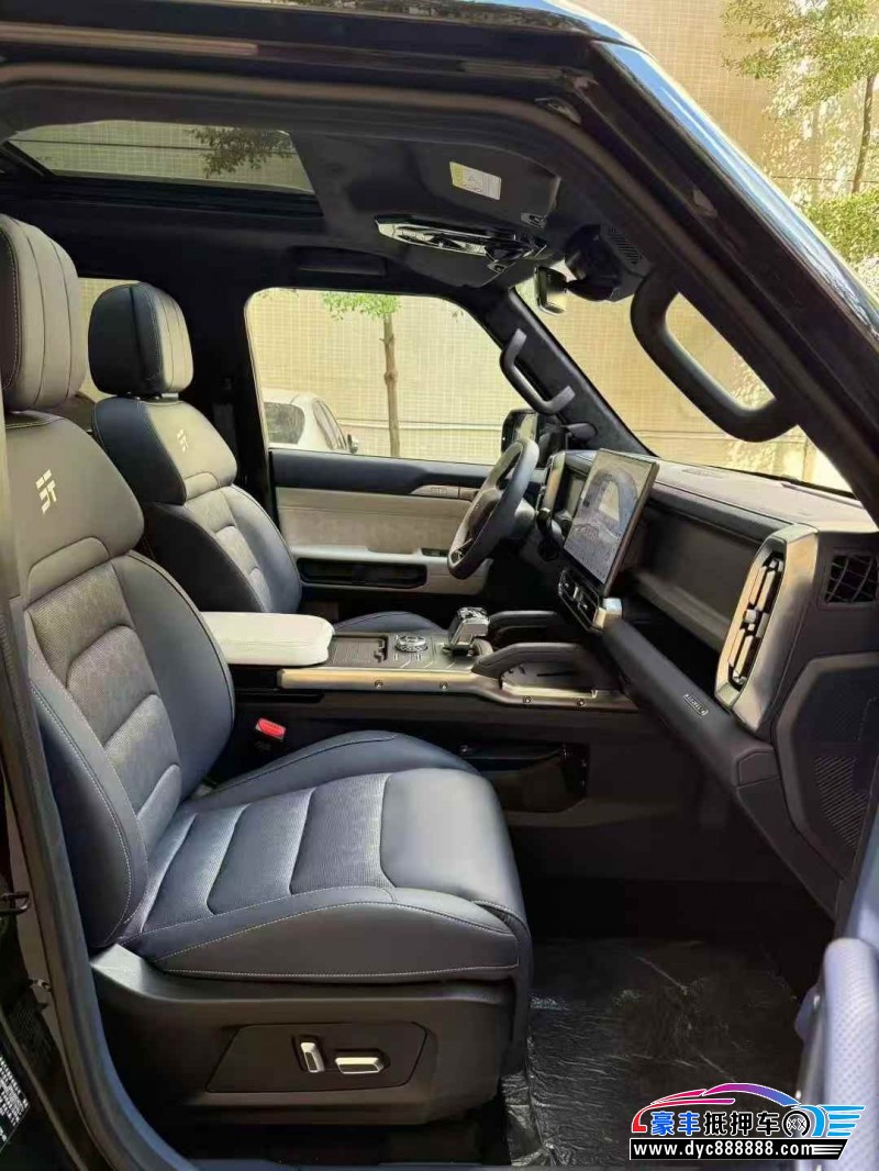 25年捷途山海T2轿车抵押车出售