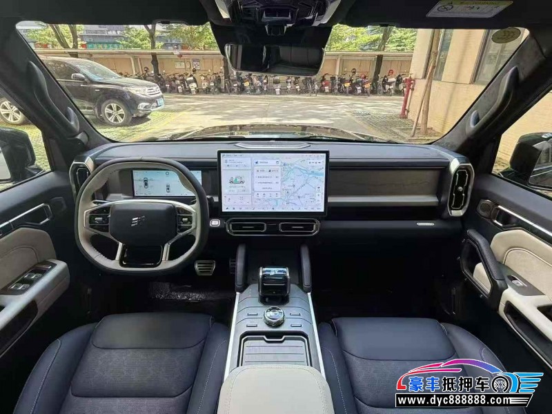 25年捷途山海T2轿车抵押车出售