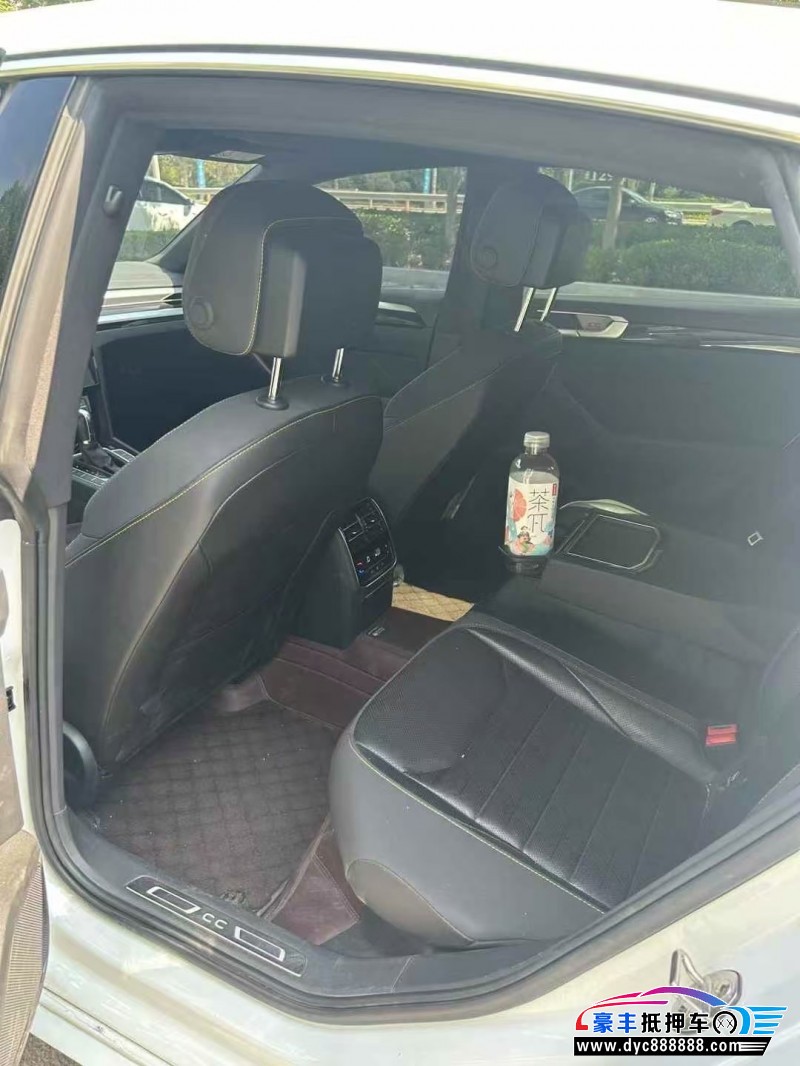 22年大众CC轿车抵押车出售