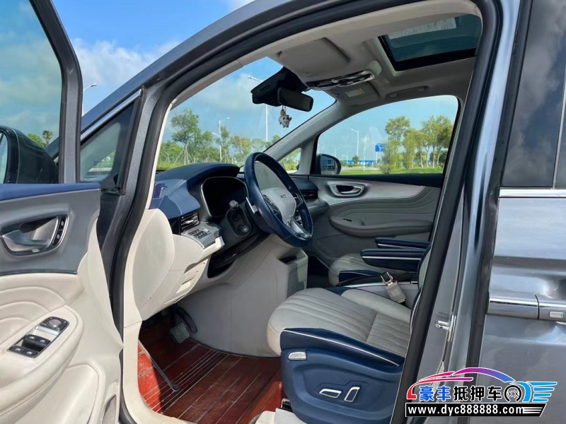 21年荣威imax8轿车抵押车出售