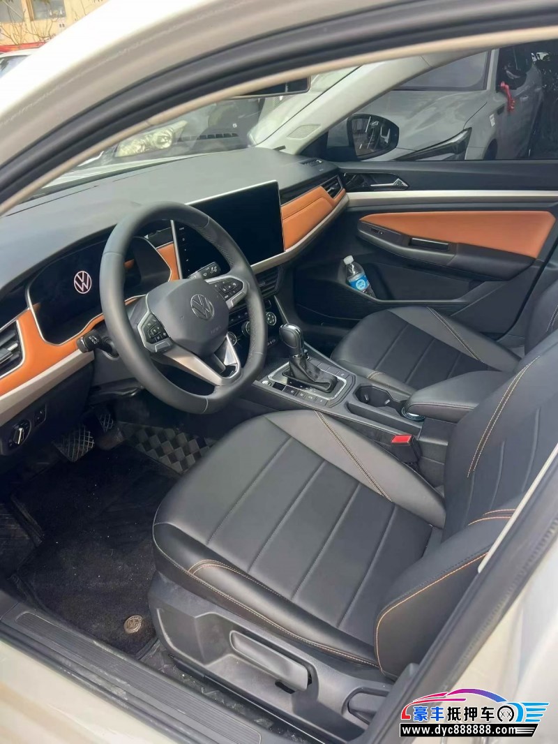 24年大众宝来轿车抵押车出售