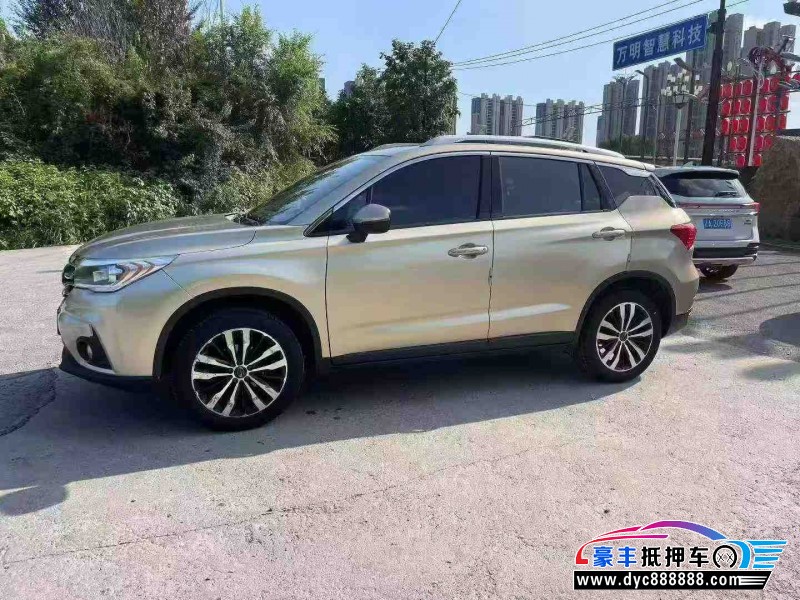 17年传祺GS4轿车抵押车出售