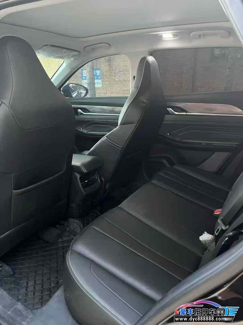 24年东风风神浩瀚轿车抵押车出售