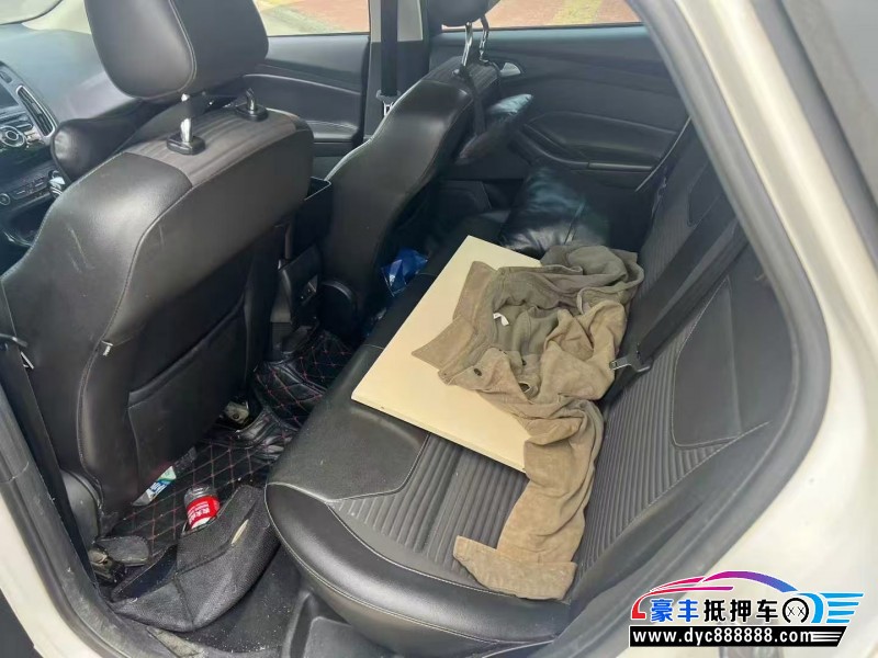 18年福特福克斯轿车抵押车出售