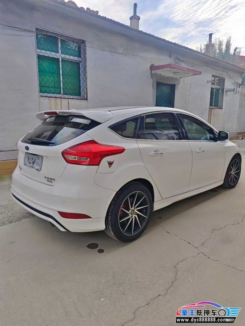 16年福特福克斯轿车抵押车出售