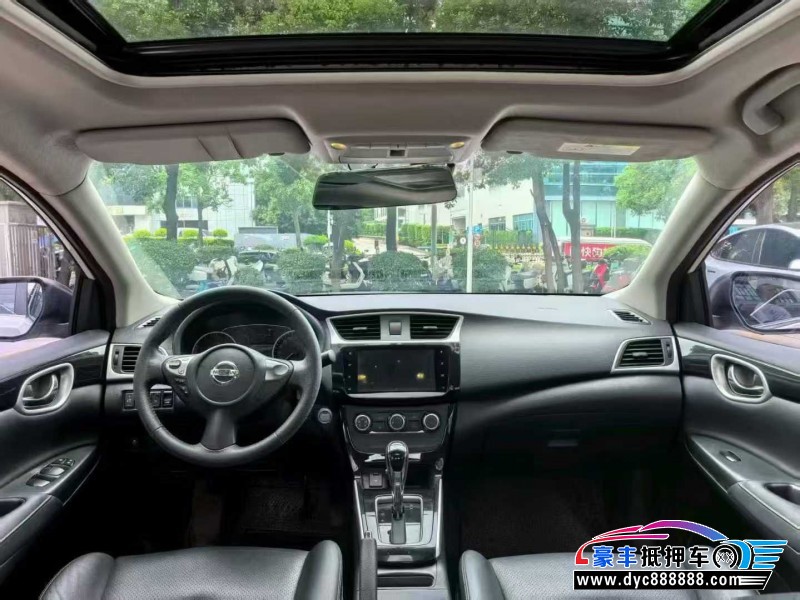 19年日产轩逸轿车抵押车出售