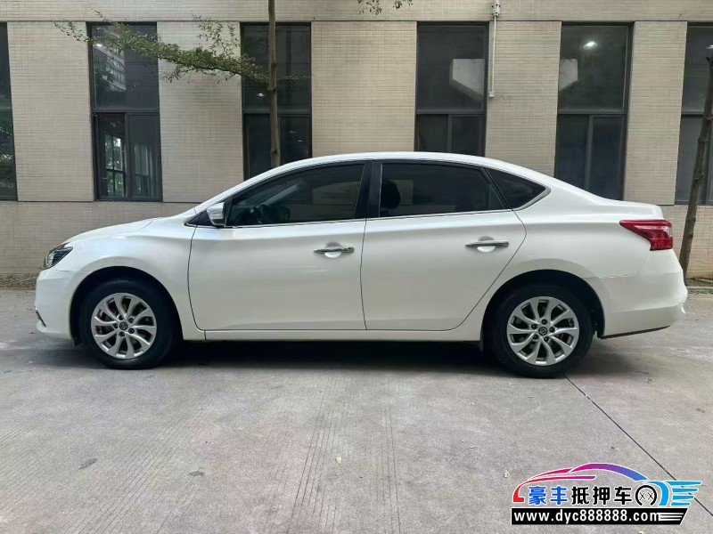 19年日产轩逸轿车抵押车出售