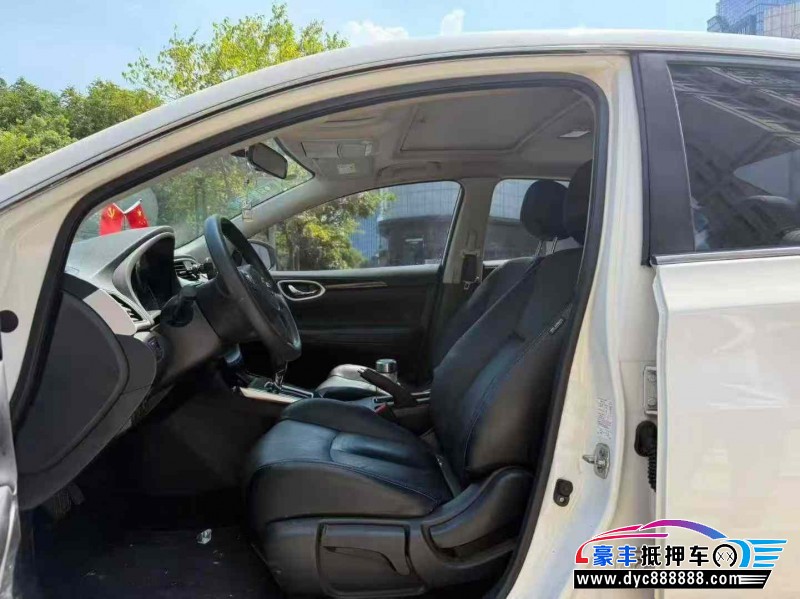 19年日产轩逸轿车抵押车出售