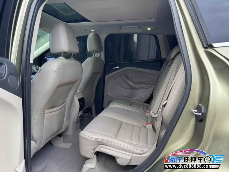 13年福特翼虎轿车抵押车出售