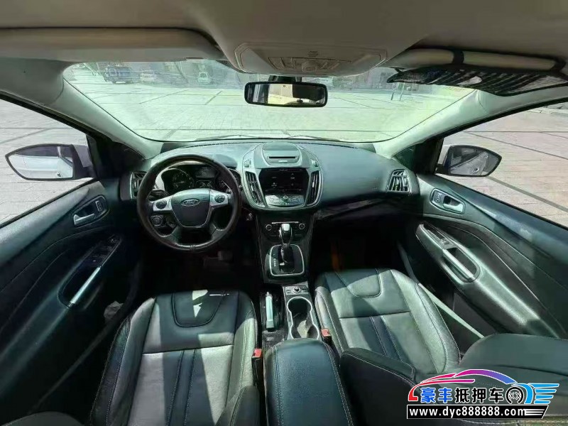 15年福特翼虎轿车抵押车出售