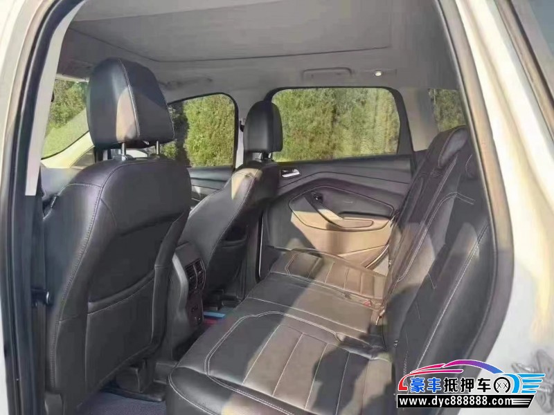 18年福特翼虎轿车抵押车出售