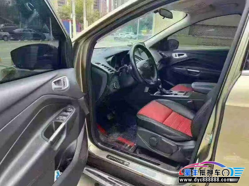 17年福特翼虎轿车抵押车出售