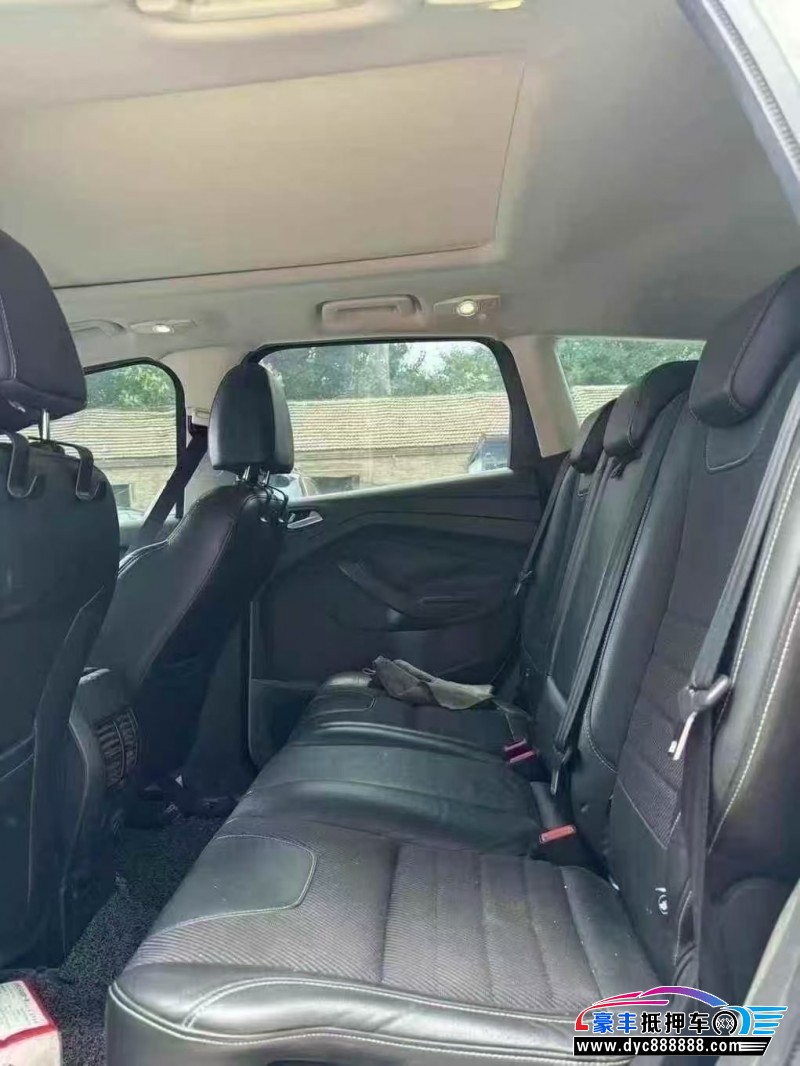 14年福特翼虎轿车抵押车出售