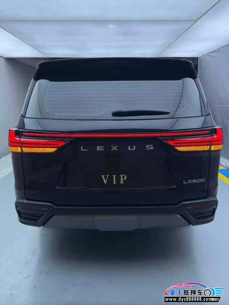 23年雷克萨斯LX轿车抵押车出售