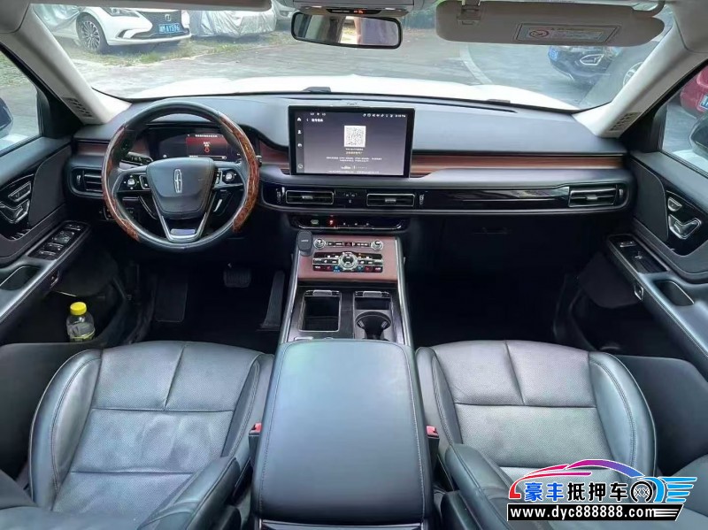 22年林肯飞行家轿车抵押车出售