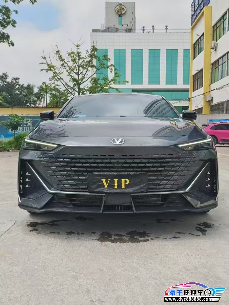 23年长安长安UNI轿车抵押车出售