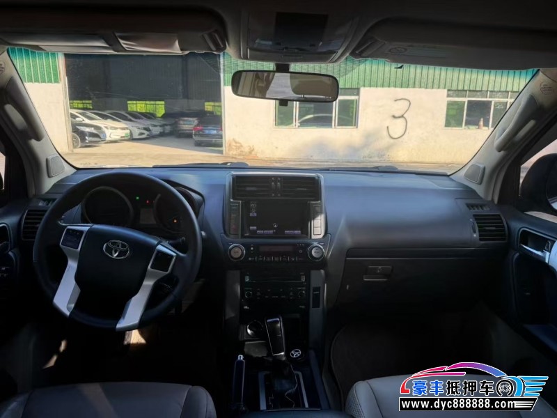 11年丰田普拉多（霸道）轿车抵押车出售