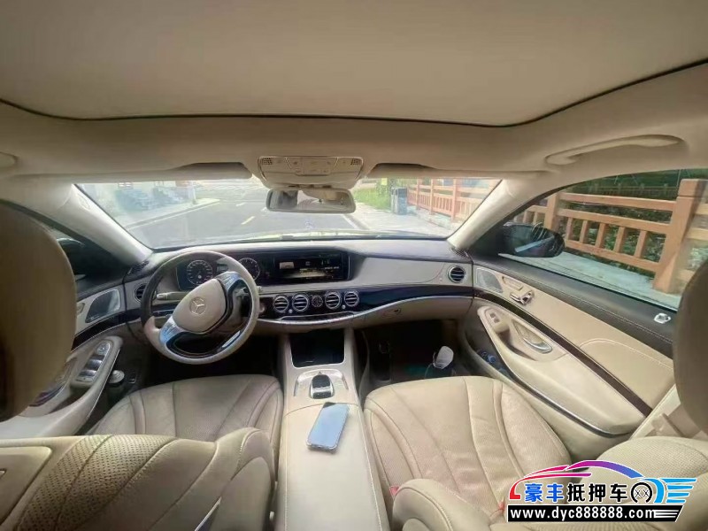 15年奔驰迈巴赫S级轿车抵押车出售
