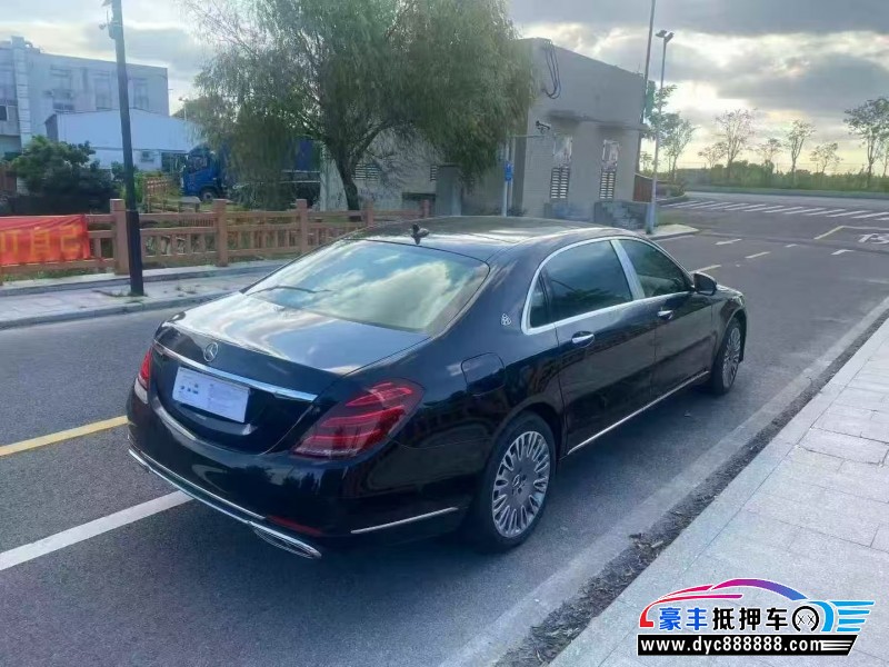 15年奔驰迈巴赫S级轿车抵押车出售